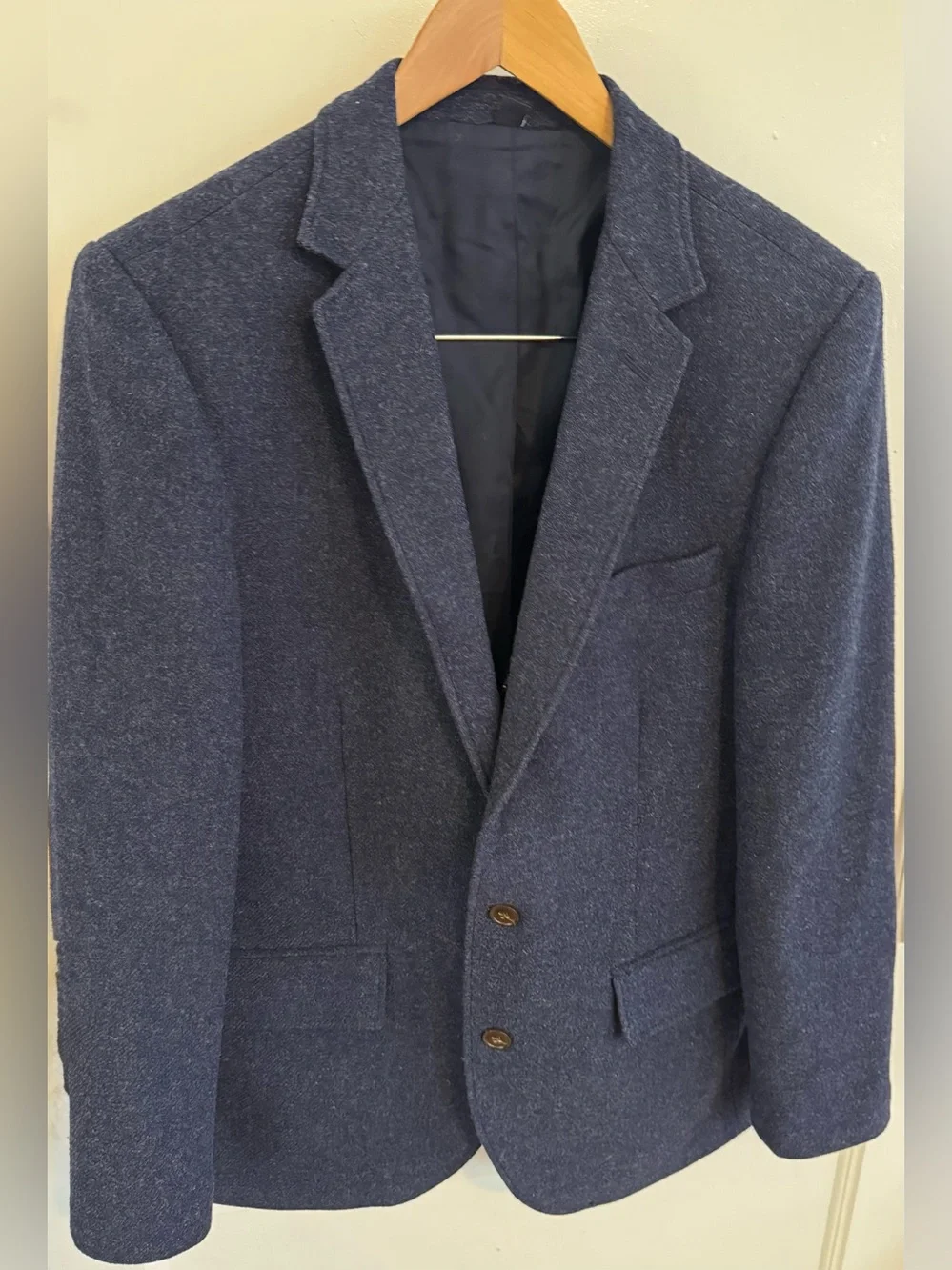The J.Crew Men's Blue Wool Ludlow Blazer Suede Elbow Patches Size 38 S